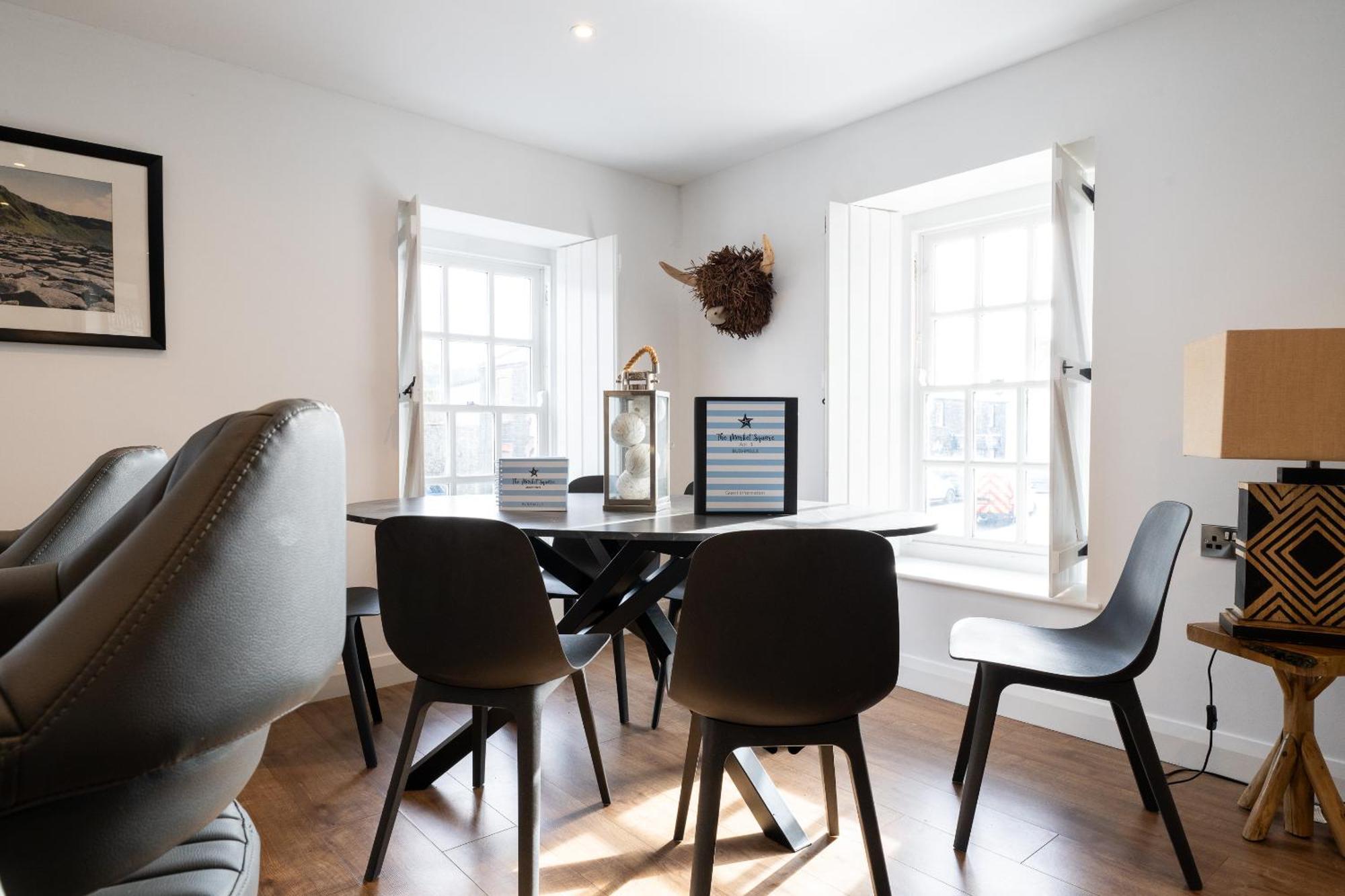 Market Square Apartments Bushmills Extérieur photo